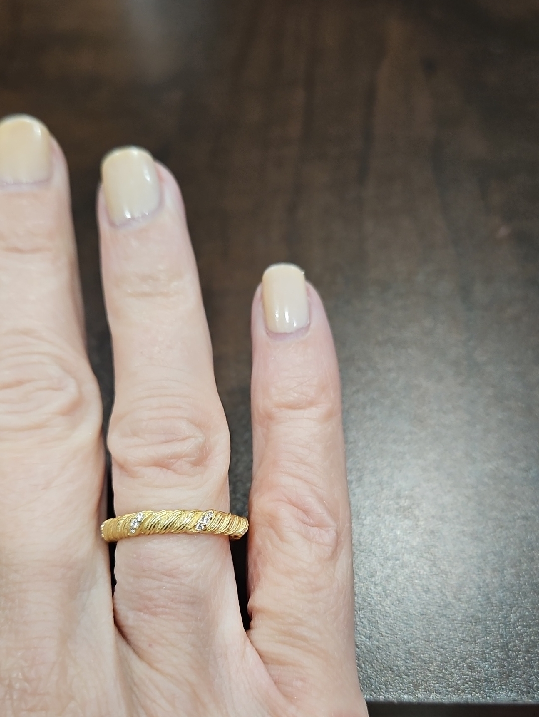 Gold-Tone Twisted Band Ring With Accent Stones